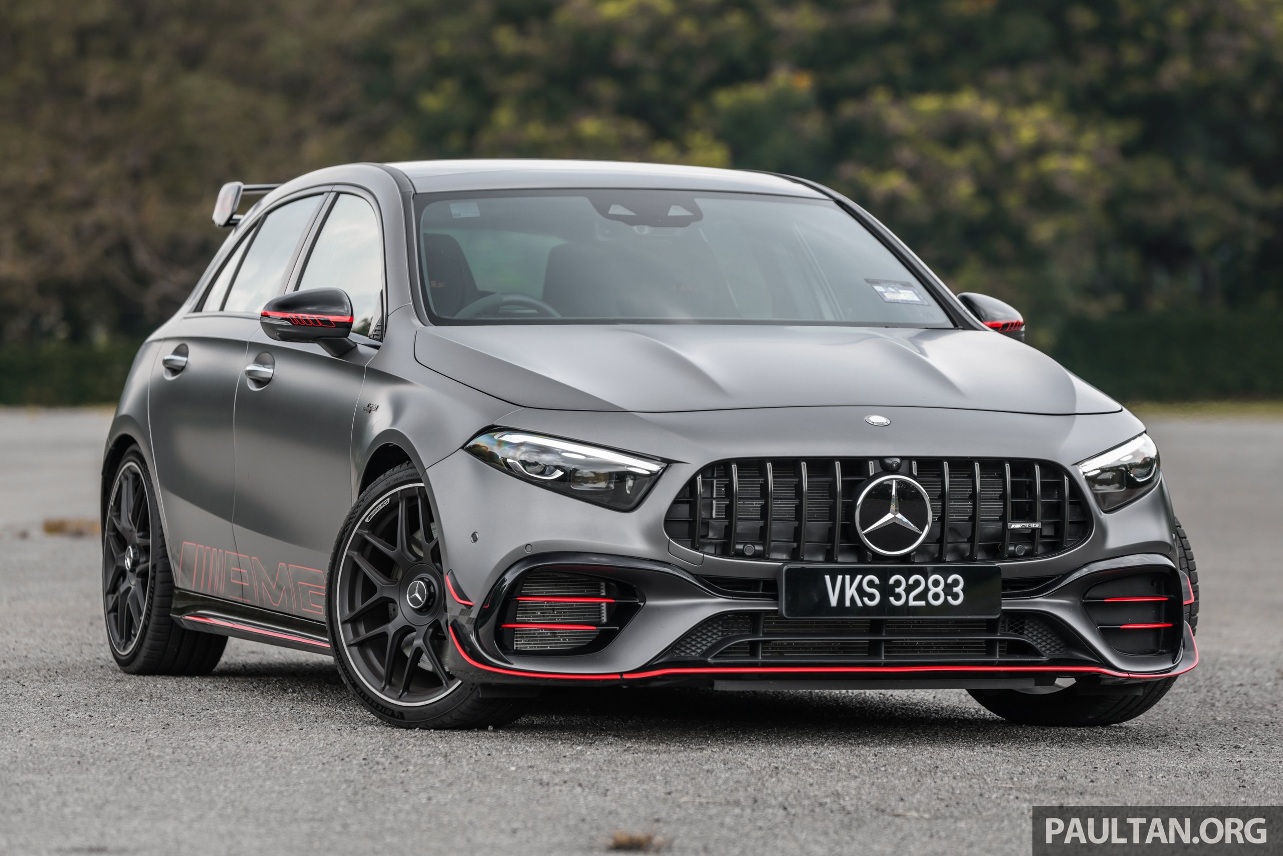 Mercedes A45 AMG